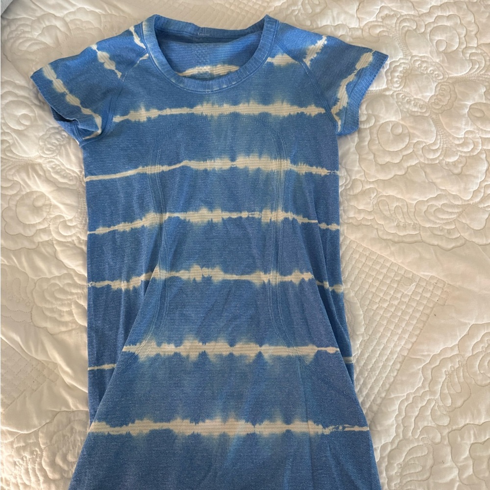 Lululemon swiftly tech t shirt